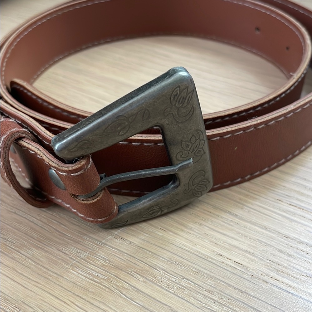Women’s Brown Leather Belt